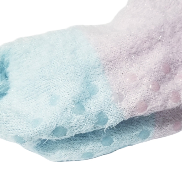 NWOT ladies slipper socks - Picture 2 of 3